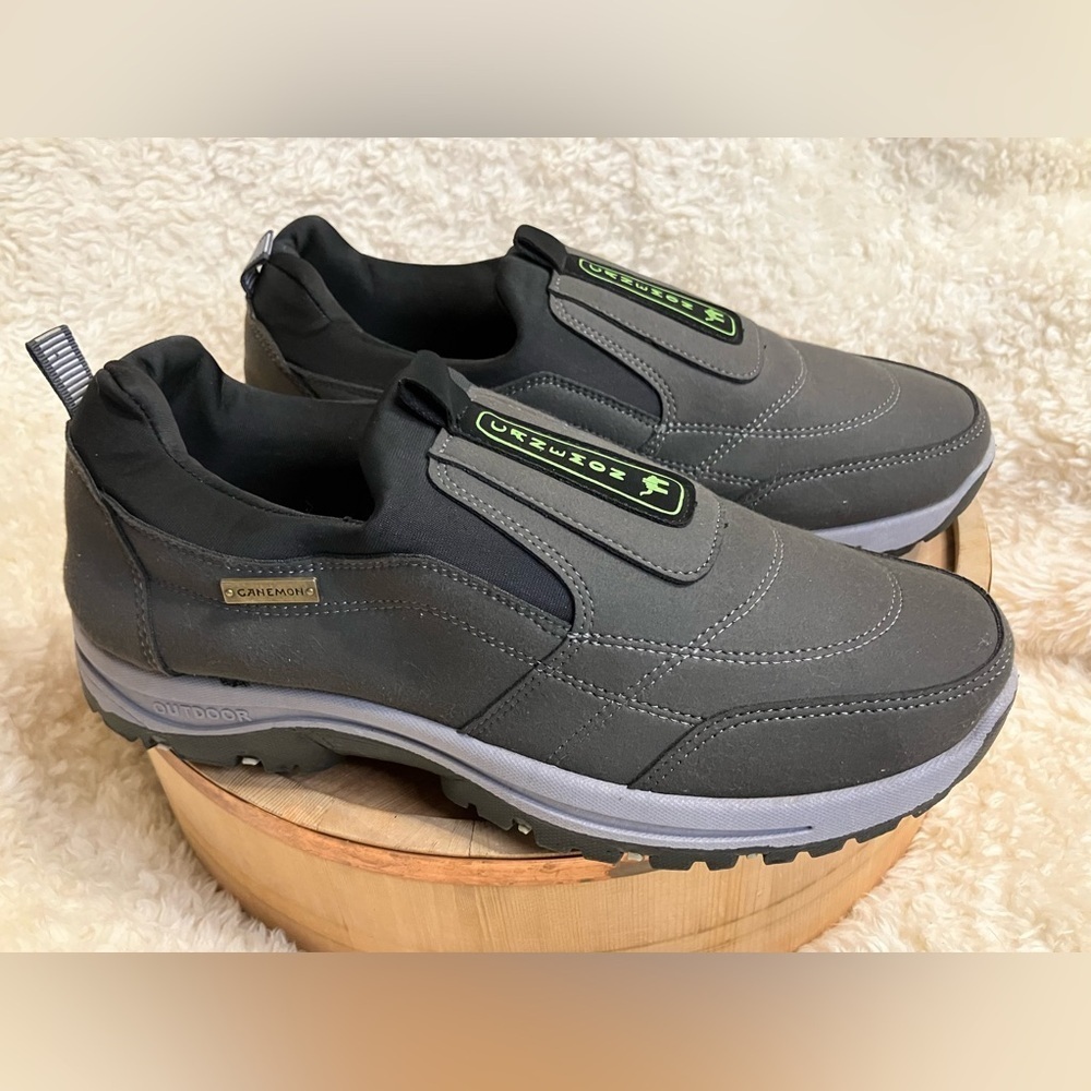 Amazon Men's Gray Slip On Loafers with Green Accents Size US 10/ EU 44